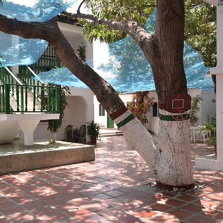 Hotel Vargas Airport Cartagena Kültér fotó