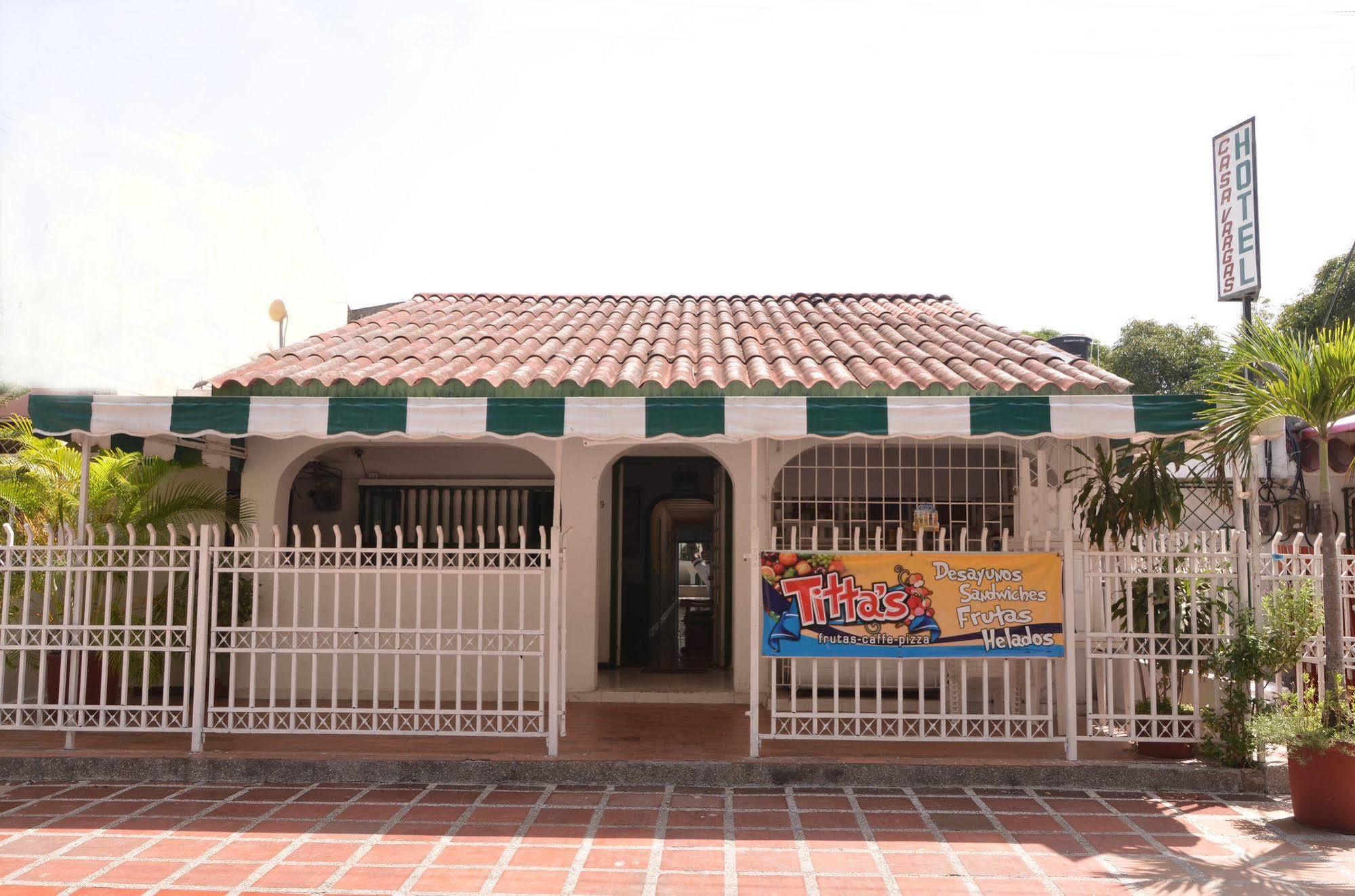 Hotel Vargas Airport Cartagena Kültér fotó